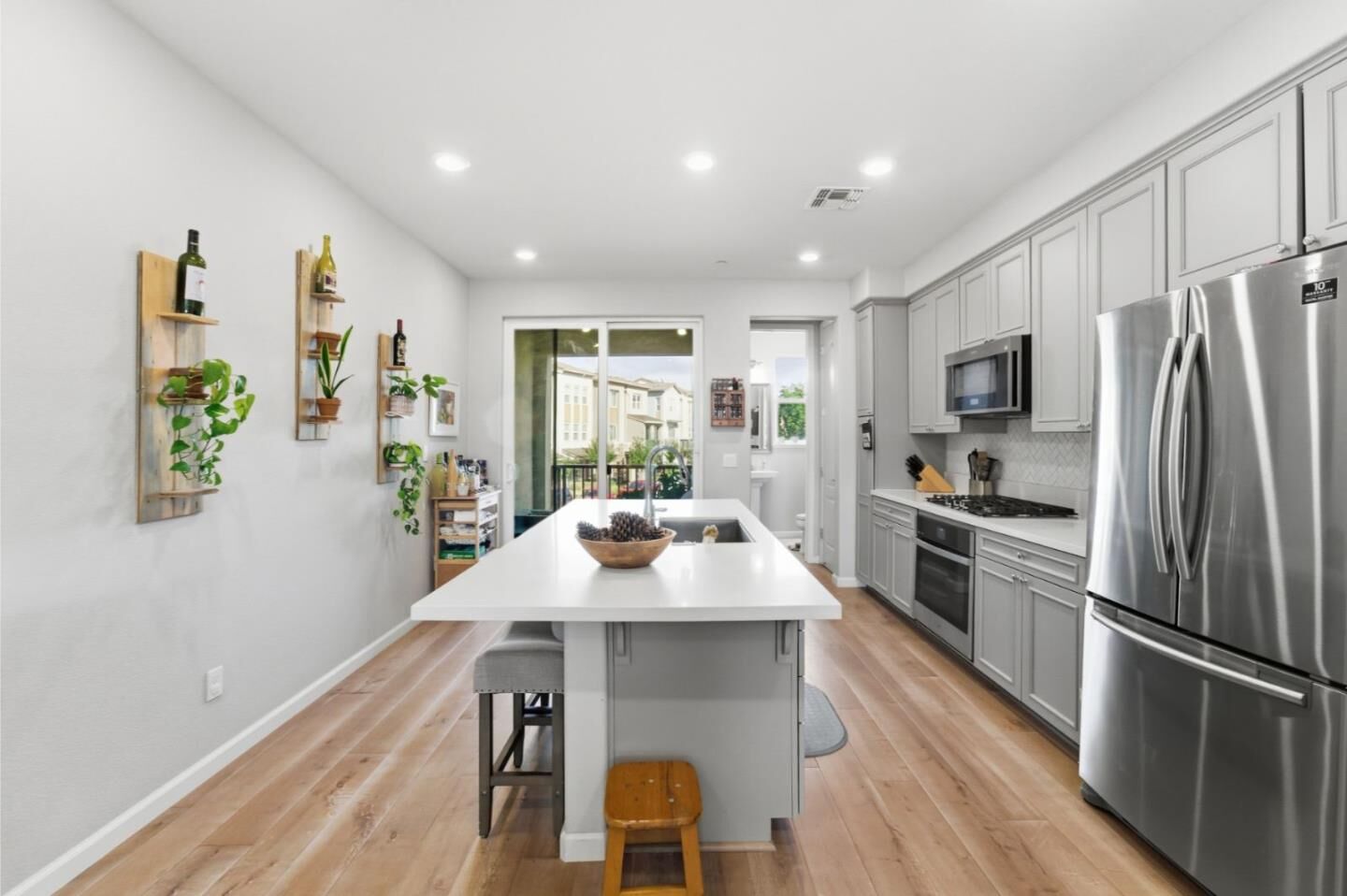 Property Photo: 1206 California Circle CA 95035