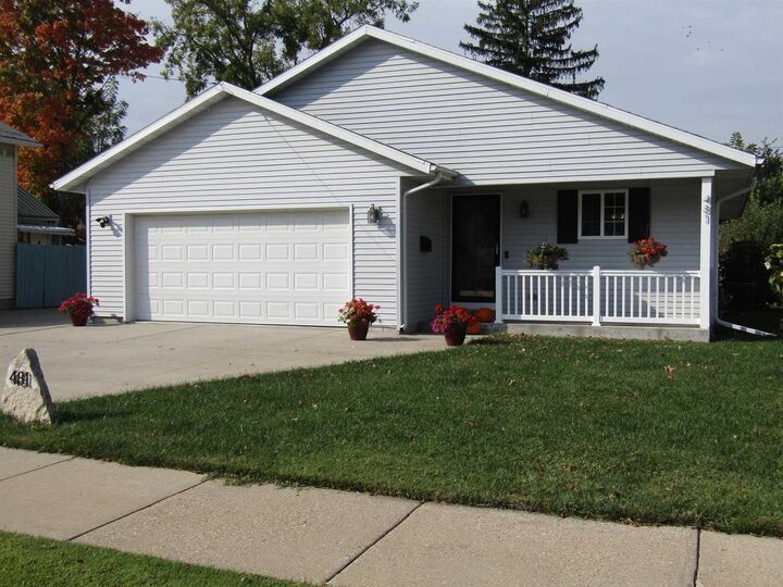 481 North Pearl Street  Janesville WI 53548 photo