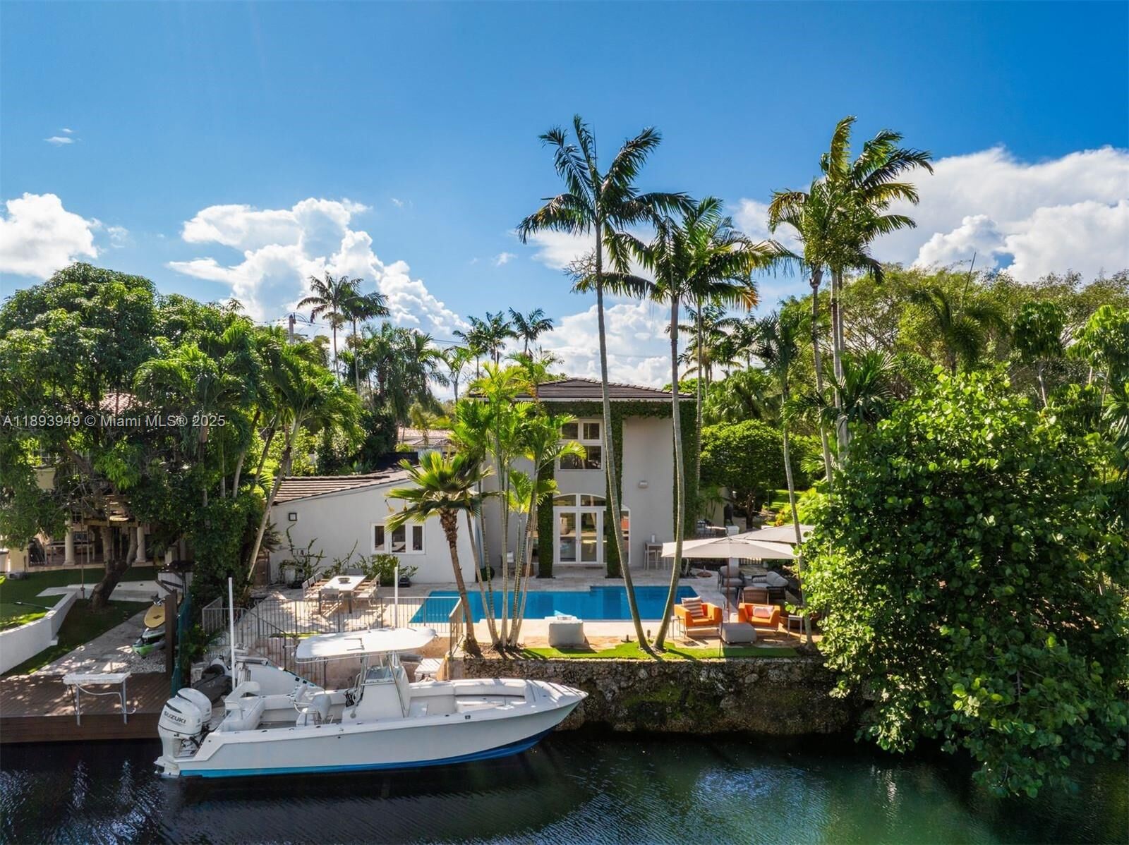 Property Photo: 755 Blue Rd FL 33146