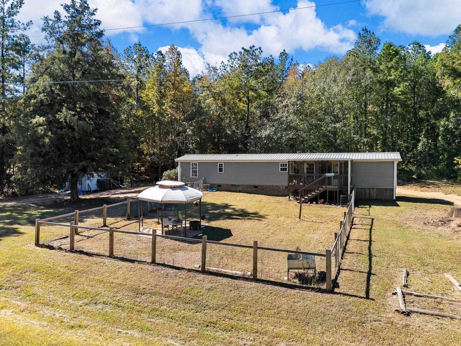 Property Photo: 393 Country Estates Road SC 29644