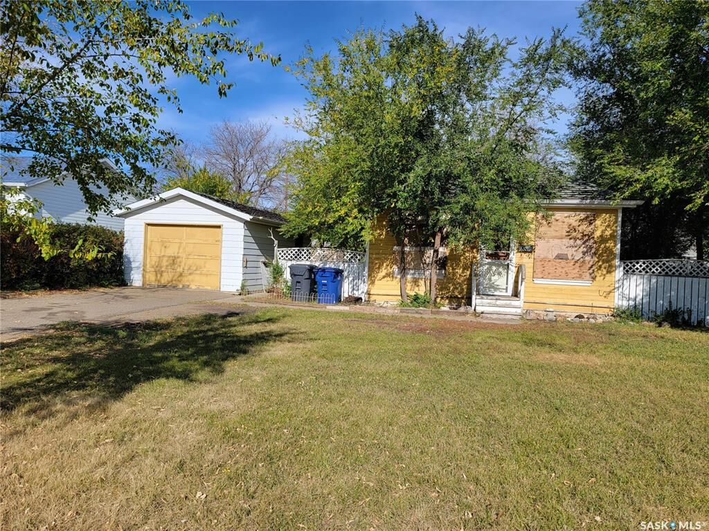 Photo de la propriété: 242 27th Street SK S0M 0E0