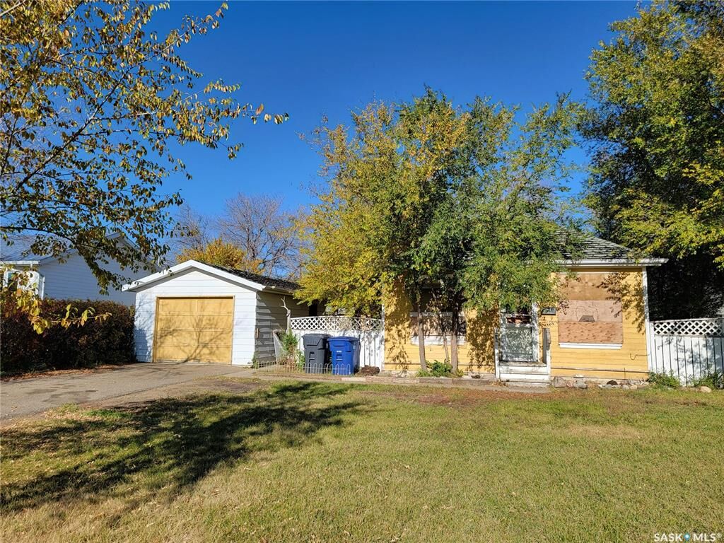 Photo de la propriété: 242 27th Street SK S0M 0E0