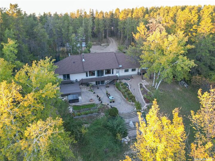 Property Photo: 358 Pine Drive SK S6V 5R3