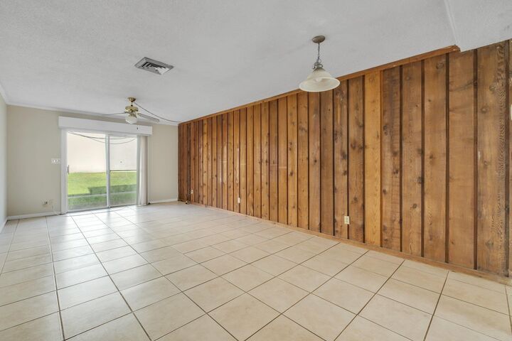 2325 W Pensacola Street 156  Tallahassee FL 32304 photo