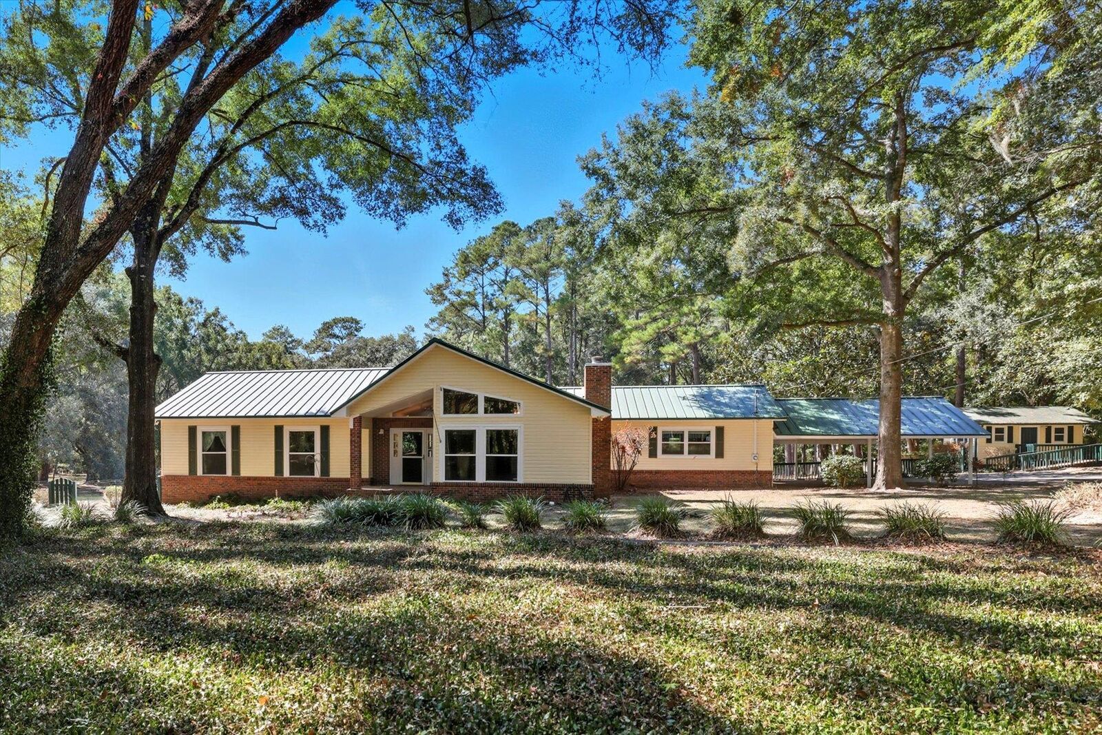 Property Photo: 4316 Scawthorn Drive FL 32303