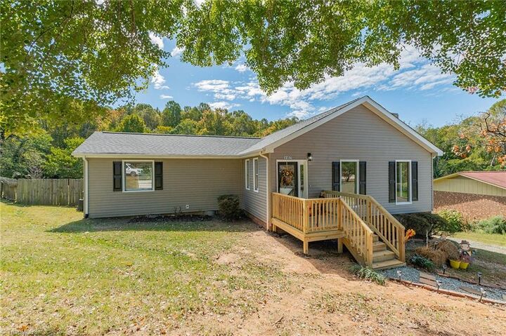 Property Photo:  1107 Harvest Drive  NC 27360 