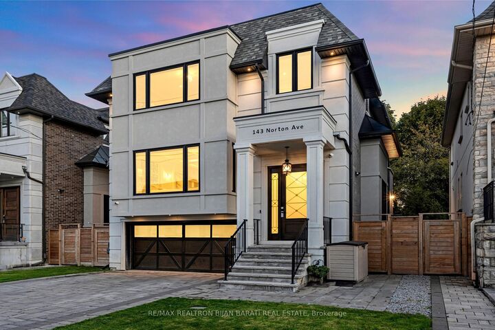 143 Norton Avenue  Toronto ON M2N 4A7 photo