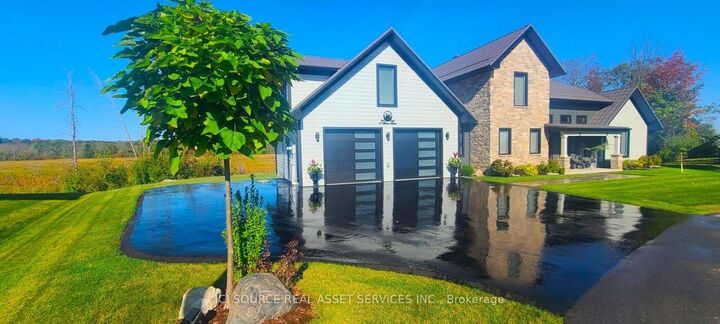 18 Swan Lane — photo 1
