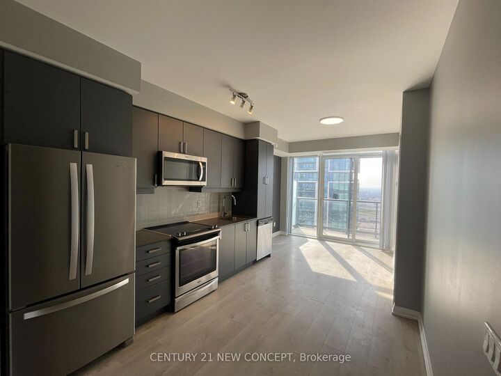 Property Photo: 7895 Jane Street Ph11 ON L4K 0K2