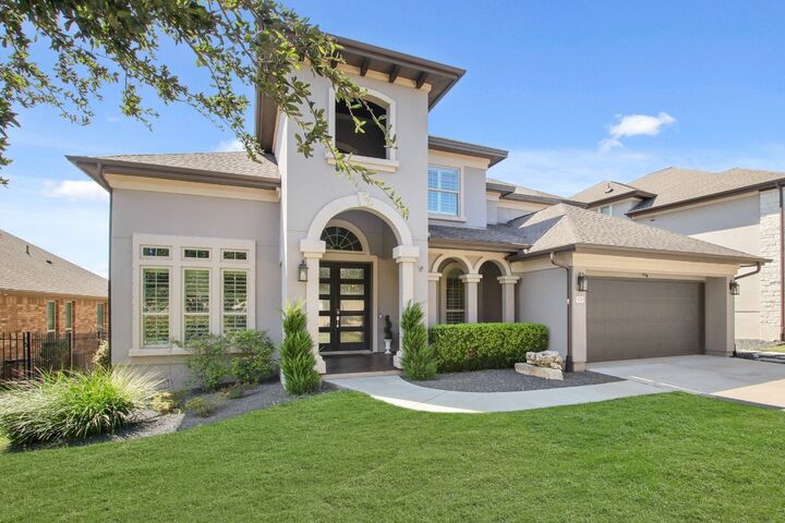 Property Photo: 320 Mary Elise Way TX 78737