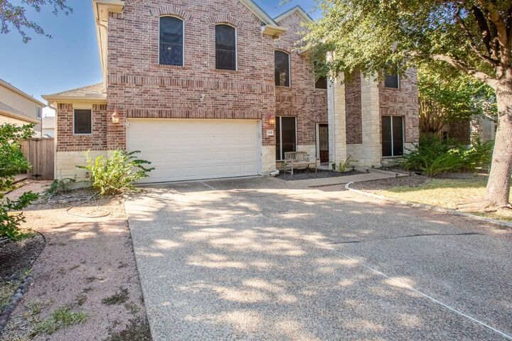 Property Photo: 705 Green Vista Court TX 78665