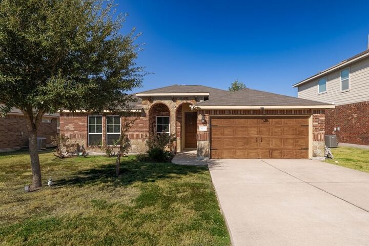 Property Photo: 103 Aguilar Drive TX 78634