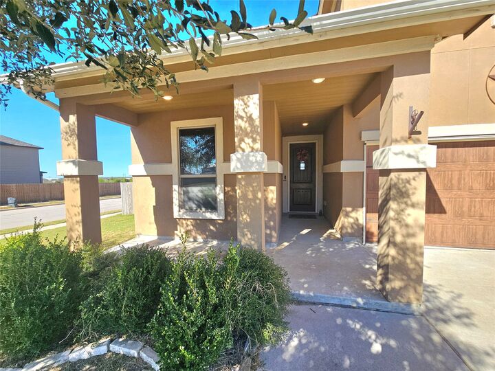 Property Photo: 120 Schuylerville Drive TX 78621