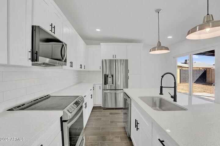 14627 N 33rd Avenue  Phoenix AZ 85053 photo