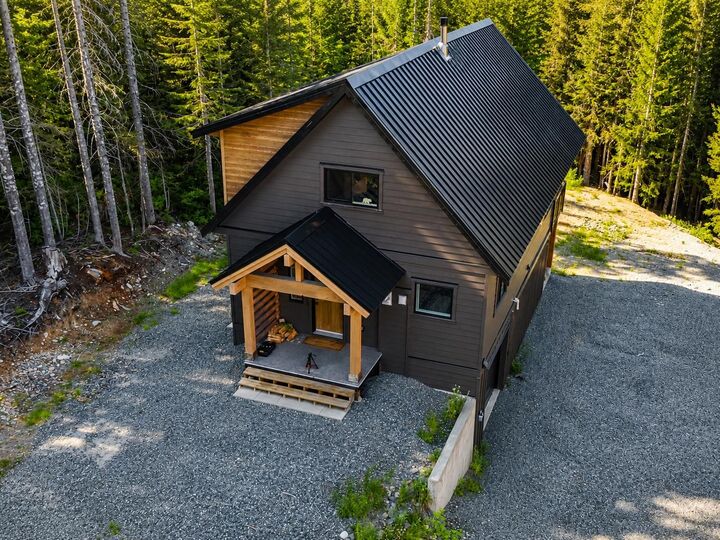 Property Photo: 20788 Edelweiss Drive BC V0M 1A1