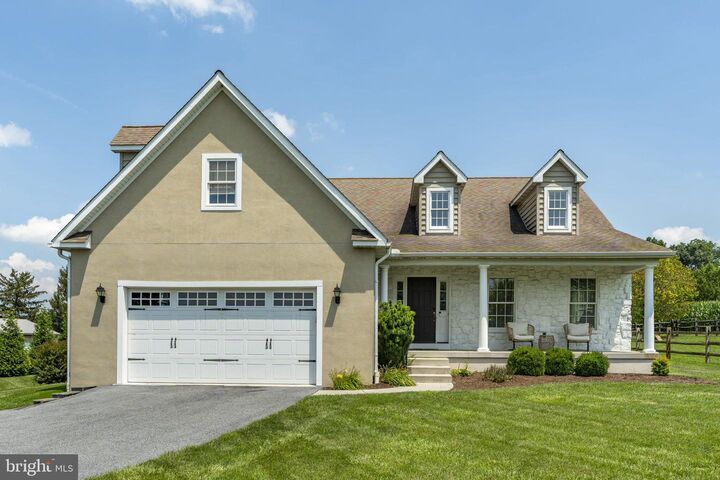 206 N New Holland Road  Gordonville PA 17529 photo
