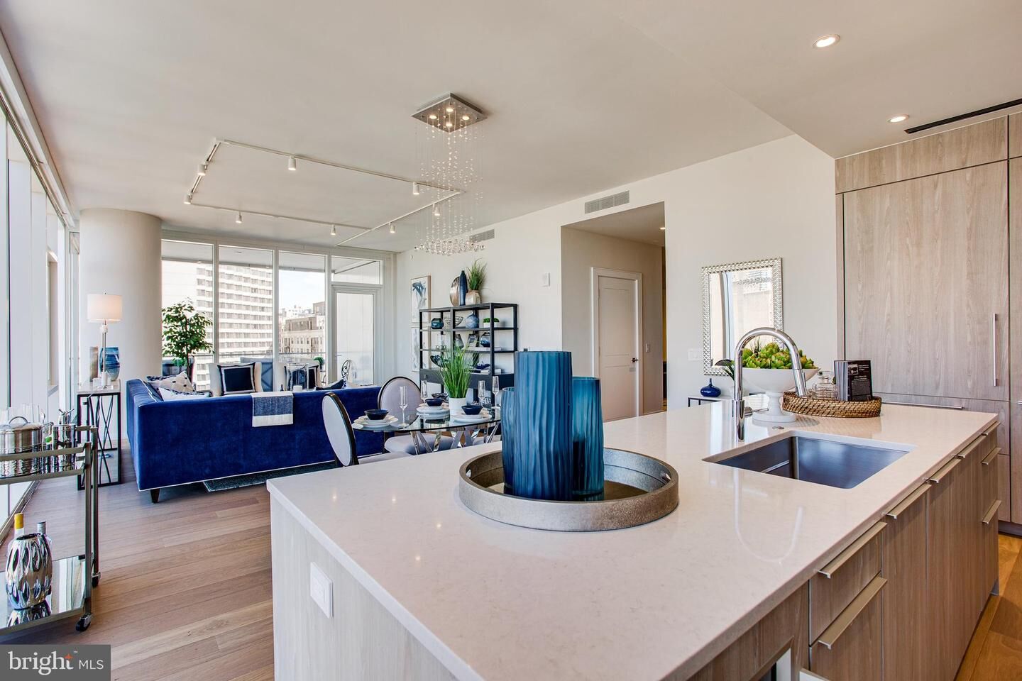 Property Photo: 301 S Broad 1701 PA 19107