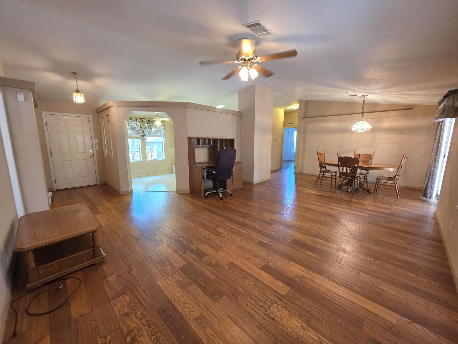 Property Photo: 835 W Overland Road AZ 85541