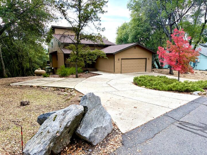 12679 Cresthaven  Groveland CA 95321 photo