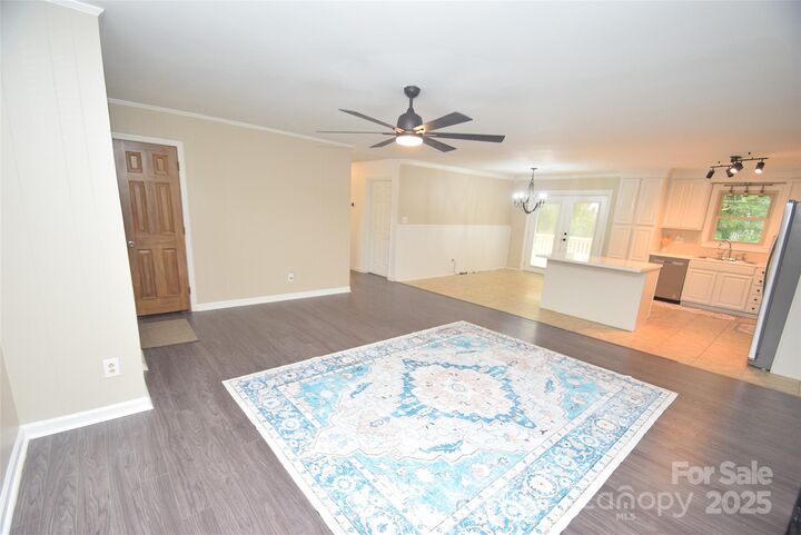 Property Photo: 251 Briarcliff Drive NC 28081