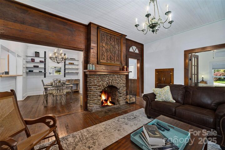 Property Photo:  125 Timberline Drive  NC 28751