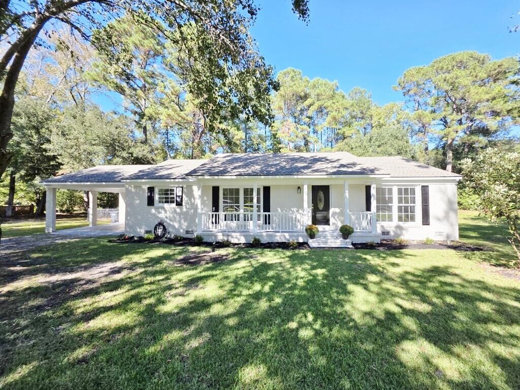 Property Photo: 310 Bunch Ford Road SC 29059