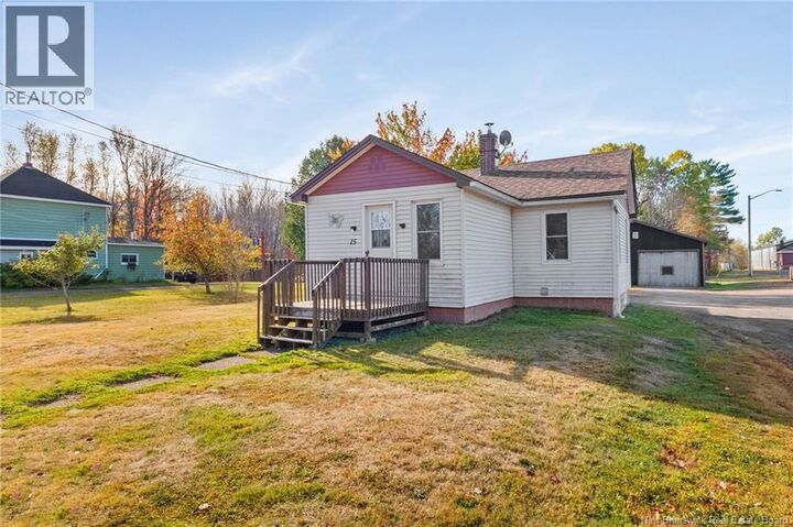 Property Photo:  15 Centennial Drive  NB E4B 3S1 
