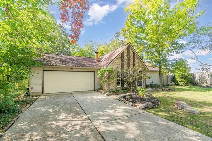 Property Photo: 597 Deerfield Road OH 45036