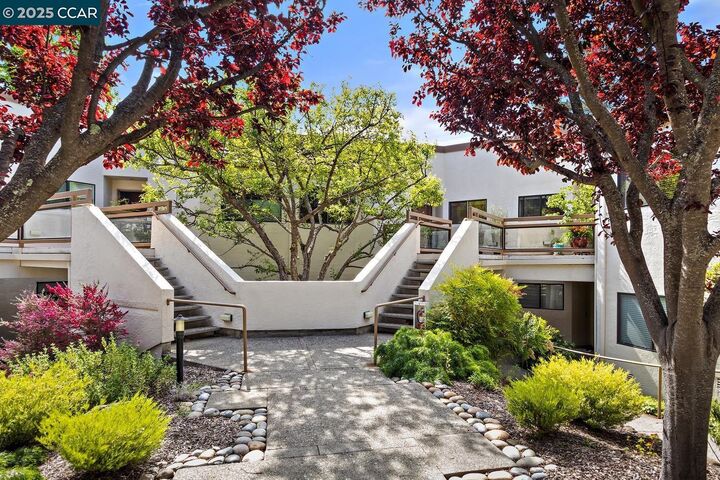 Property Photo: 3306 Ptarmigan Dr 2B CA 94595