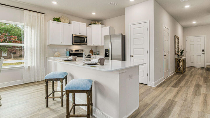 Property Photo: 331 Callie Drive FL 32536