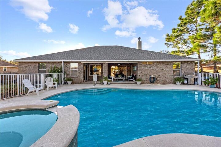 1896 Sundown Drive  Navarre FL 32566 photo