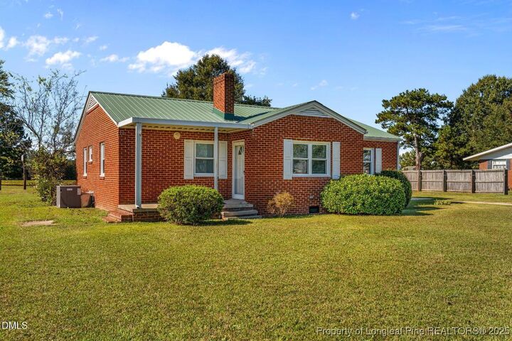 Property Photo: 406 E Harrington Avenue NC 27505