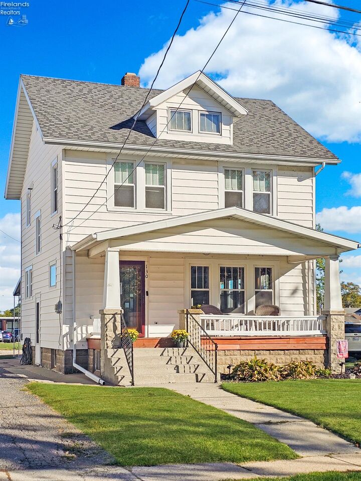 Property Photo: 130 Huffman Street OH 44811