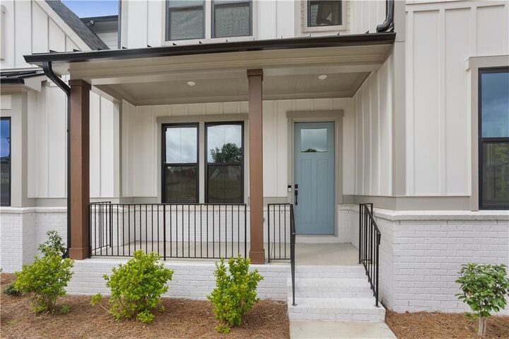 Property Photo: 2545 Bertrand Way GA 30041