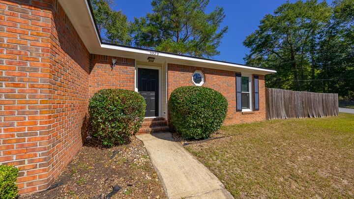 Property Photo:  5929 Gleneden Drive  GA 31907