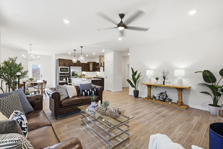 Property Photo:  13857 Paseo Perlas Drive  TX 79928 