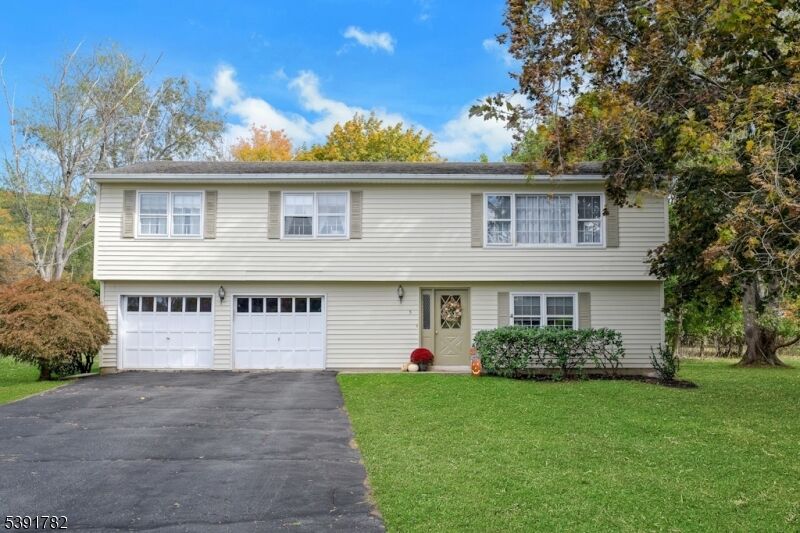 Property Photo: 5 Francis Ter NJ 07840