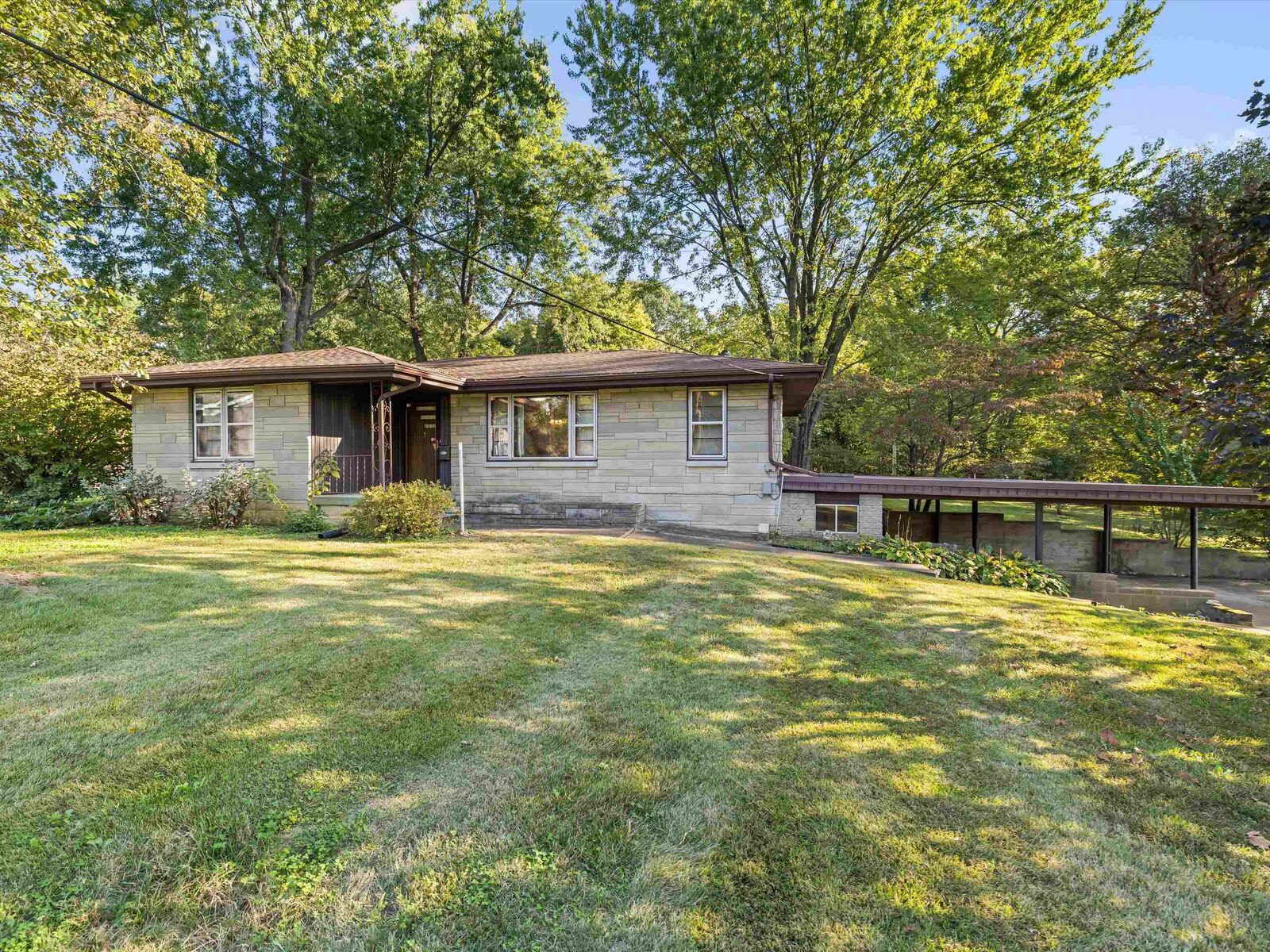 Property Photo:  1996 S Green St.  KY 42420