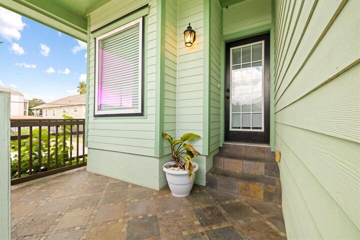 Property Photo: 7308 Magnolia Blossom TX 77551