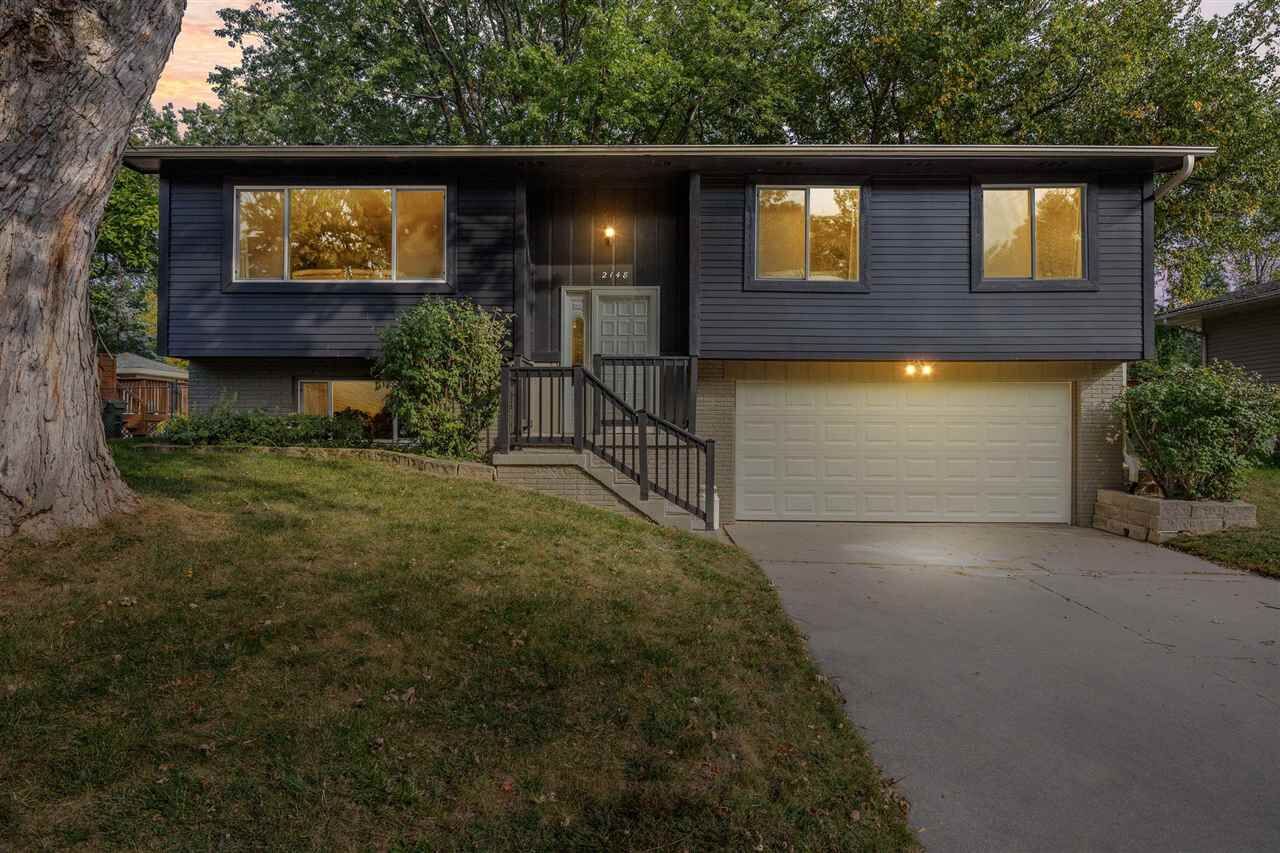Property Photo: 2148 Russell Dr IA 52240