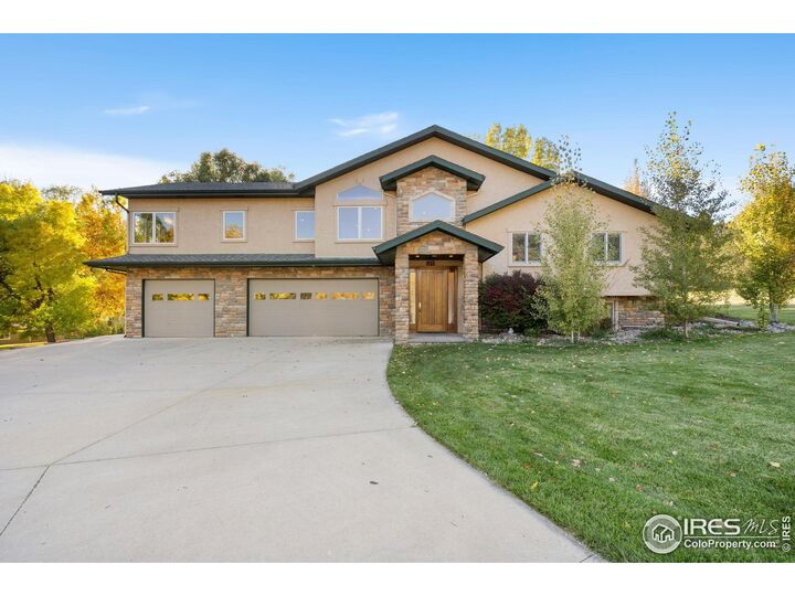 811 Hilldale Dr  Fort Collins CO 80526 photo
