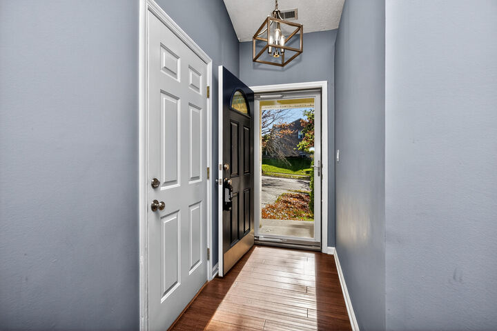 Property Photo:  917 Ridgebrook Road  KY 40509