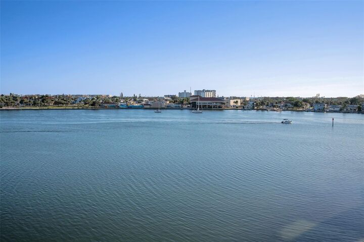 Property Photo: 7882 Sailboat Key Boulevard S 407 FL 33707