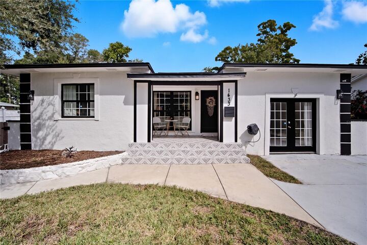 1433 27th Avenue S  St Petersburg FL 33705 photo