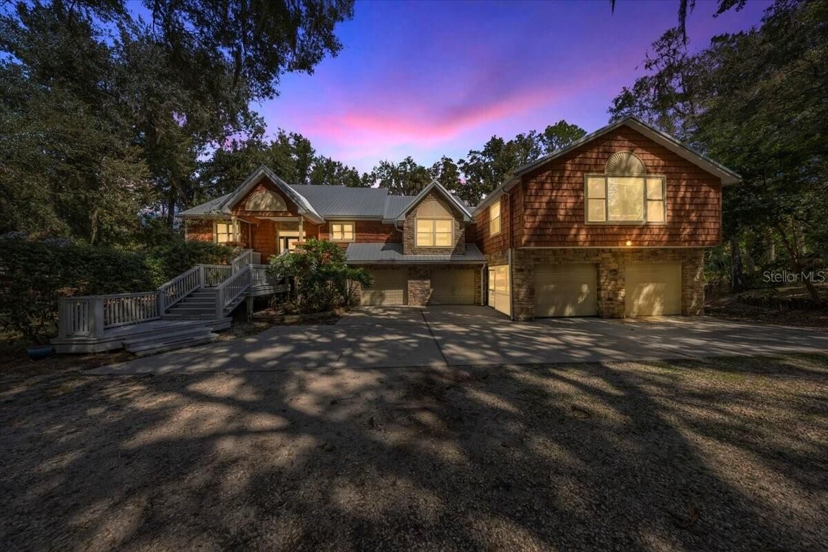 Property Photo: 10661 N Sunflower Point FL 34428