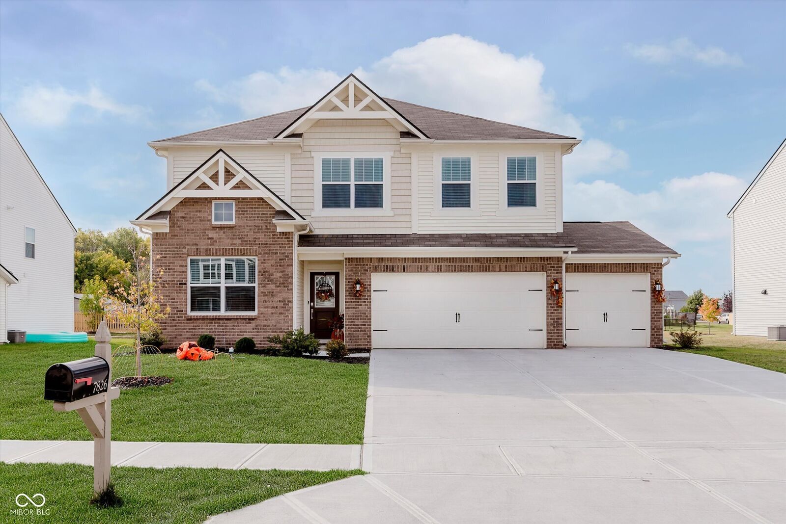 Property Photo: 7826 Hillway Drive IN 46113