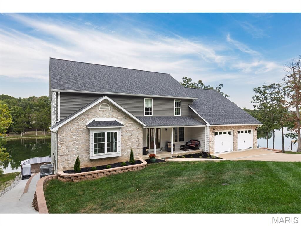 Property Photo: 10104 Lake Ridge Court MO 63050