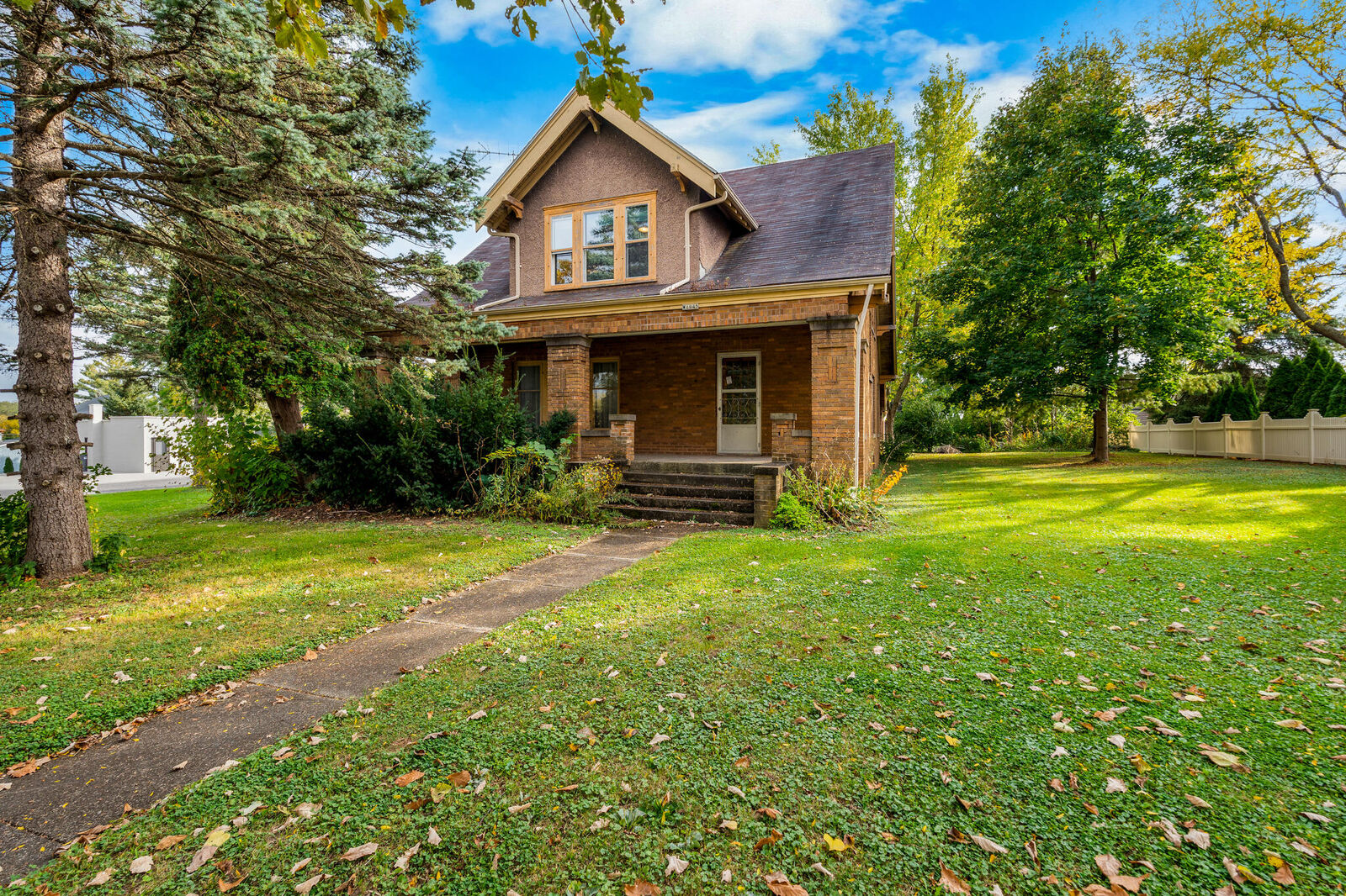 Property Photo: W1945 Main St WI 53178