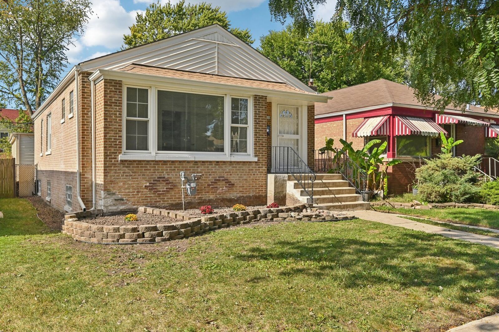 Property Photo: 12850 S Parnell Avenue IL 60628