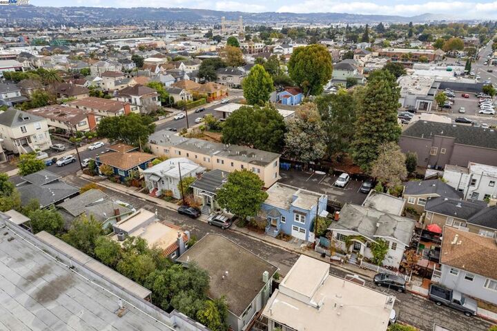 Property Photo:  1611 Lea Ct  CA 94501